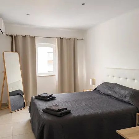 Majesti Algarve Албуфейра